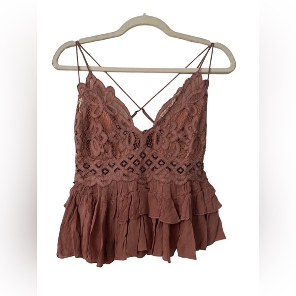 Free People Tops - NWT Free People Cami Size M  #B116
